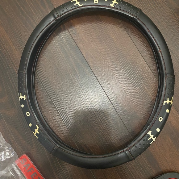 SOLD - Picture 5 of 6